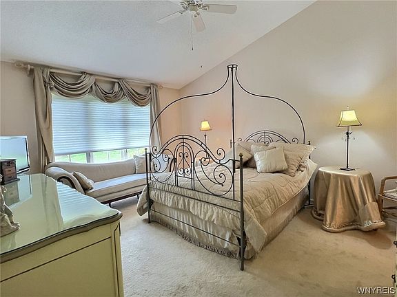 2nd image of 16 Sugar Berry Ln