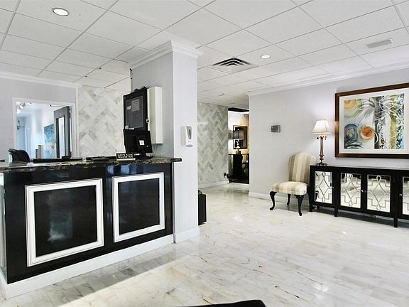 3rd image of 3233 NE 34th Street #406