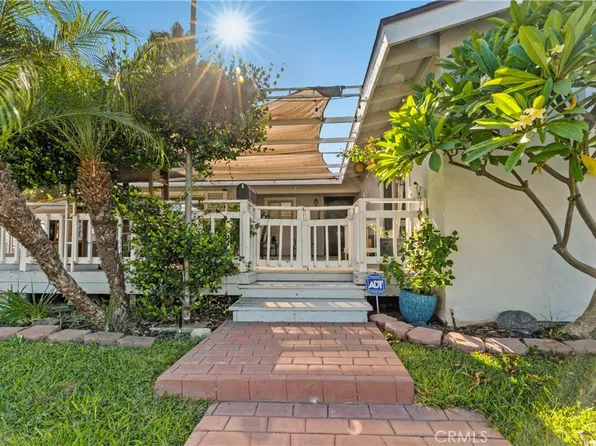 13543 Biola Ave, La Mirada, CA 90638