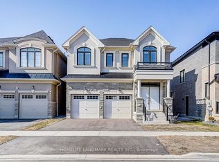 1404 Mockingbird Sq, Pickering, ON L1X0N8