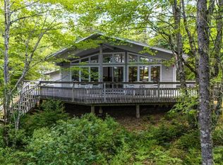 376 Lakefront Dr, Lunenburg, NS B4V7M9