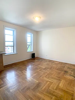 Rented by Premier One Realty LLC | media 7