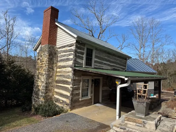 47 Turkey Hill Rd, Lexington, VA 24450