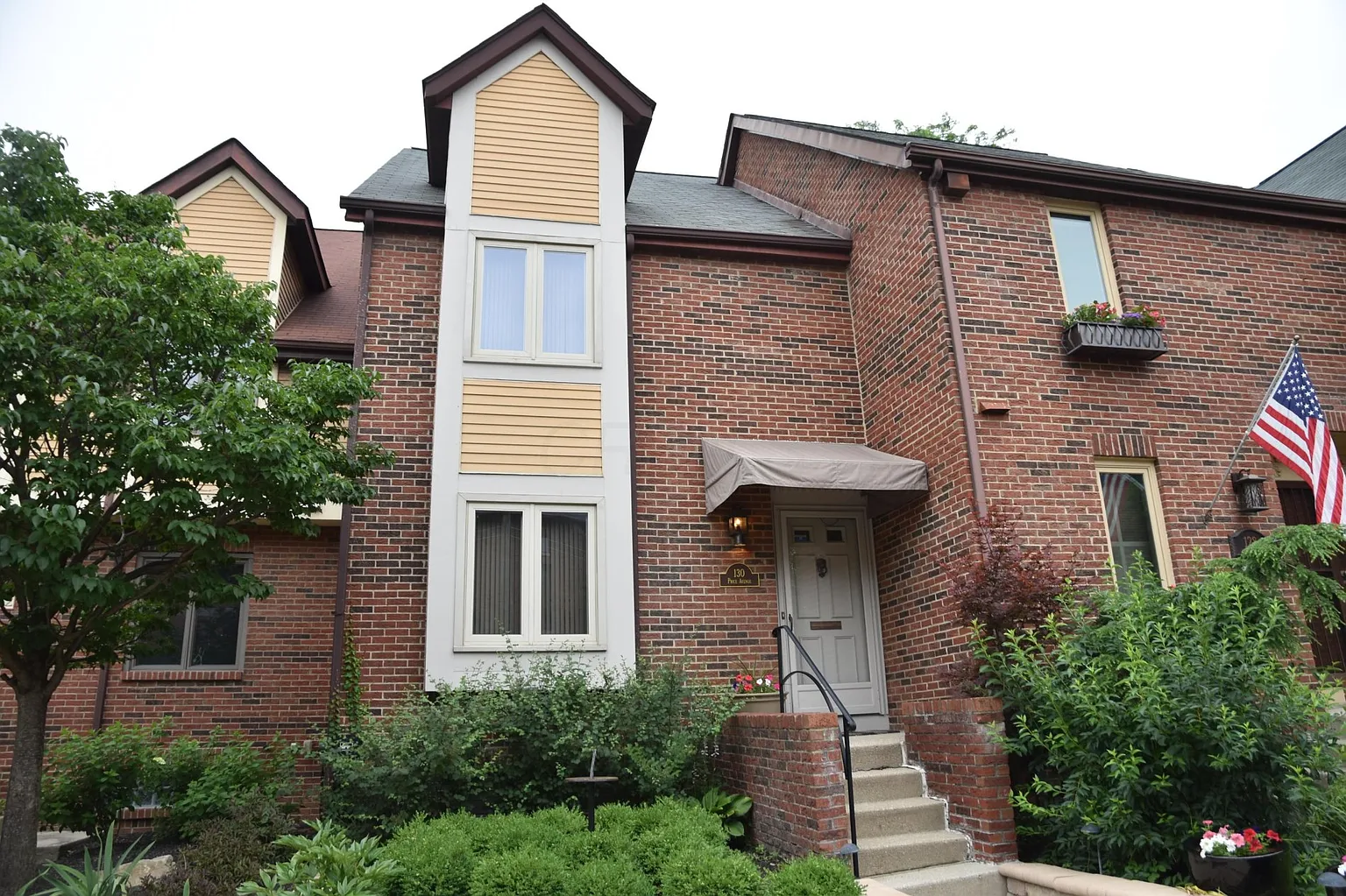 130 Price Ave photo 1