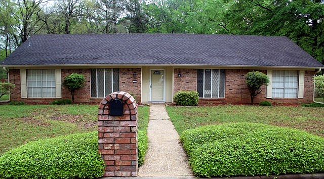 1st image of 1720 Julieanna Dr