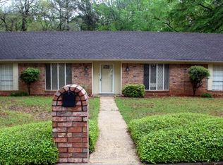 1720 Julieanna Dr, Longview, TX 75604