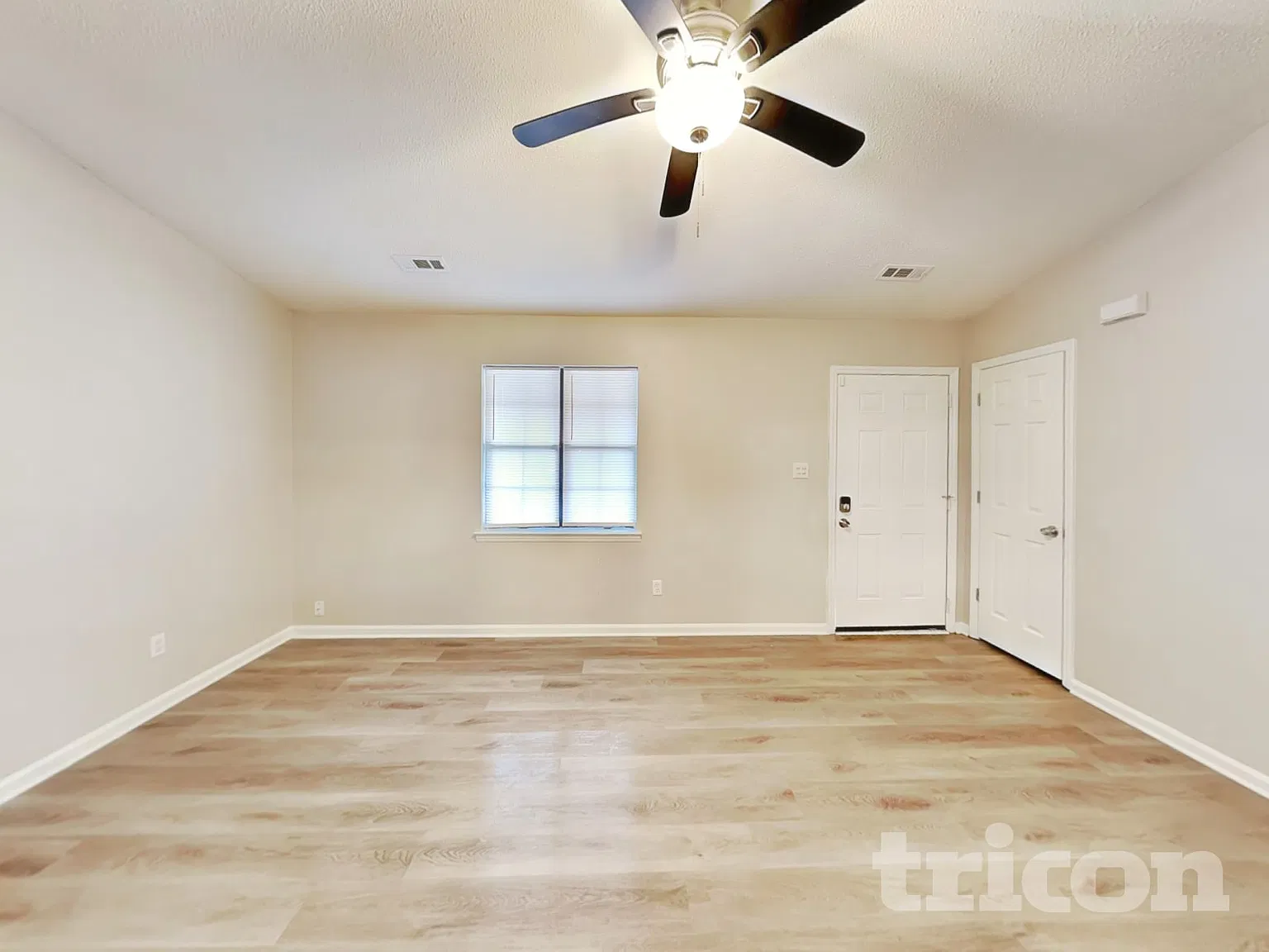 6631 Flat Rock Drive Charlotte NC — Photo 2