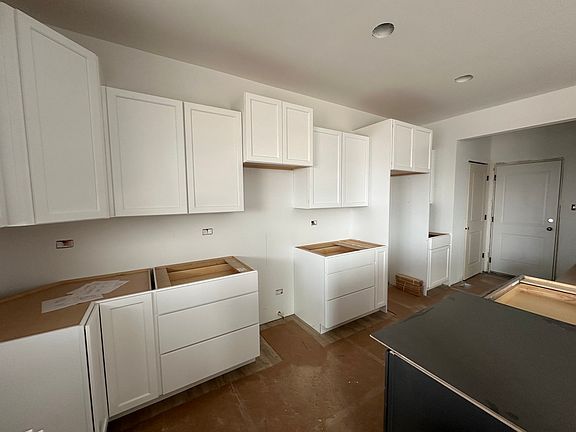 5th image of 2191 Stone Creek Dr