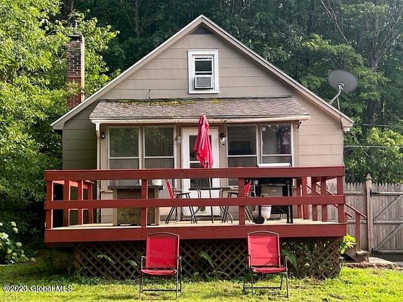 3rd image of 9 Griffin Street