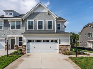 18606 Palisades Cove Ct, Moseley, VA 23120