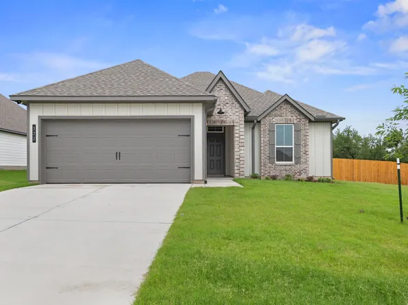 6005 Badger St, Bryan, TX 77807