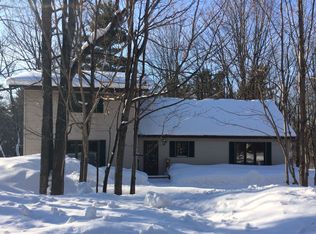 9 Forge Rd, Negaunee, MI 49866