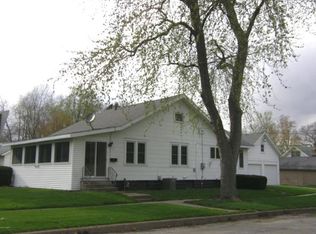 1547 Maple St, Niles, MI 49120