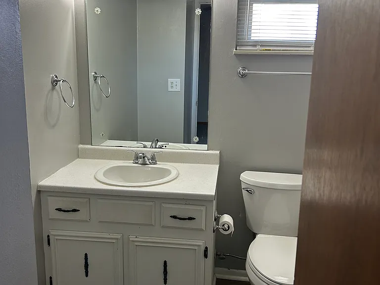107 Devol Dr #A — Photo 6