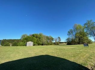 556 Ogburn Rd, Smithfield, NC 27577