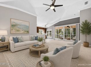 8495 Little Swift Cir, Jacksonville, FL 32256