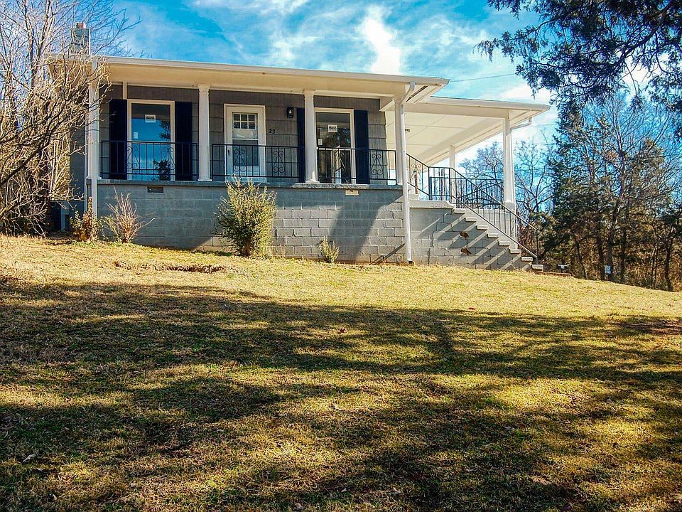 1st image of 23 Arrowhead Dr