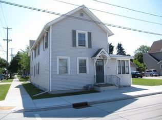 1301 S 10th St, Manitowoc, WI 54220