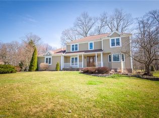 730 Walnut Ridge Trl, Aurora, OH 44202