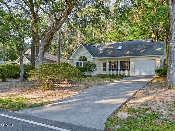 2nd image of 137 Baynard Road