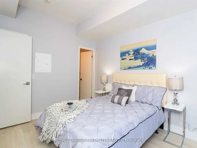 2908 Highway 7 Rd #910 — Photo 11