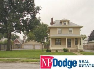 2017 Locust St, Omaha, NE 68110