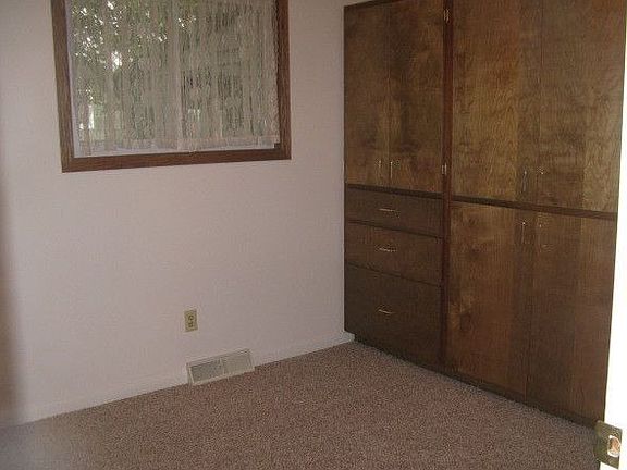 2nd image of 2735 W 22nd Street Ln