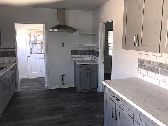 Newly Remodeled Kitchen