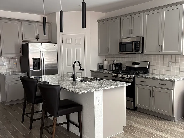 47692 W Kenner Dr — Photo 8