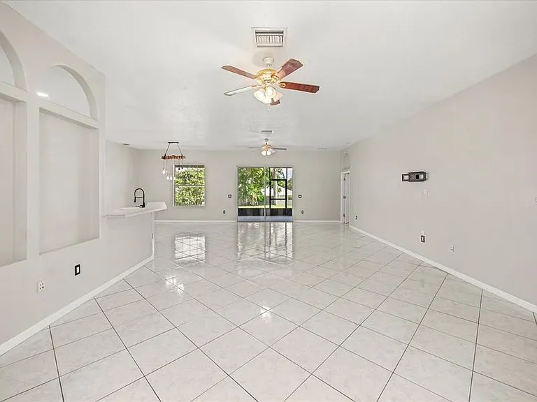 13848 Vista Del Lago Blvd — Photo 6