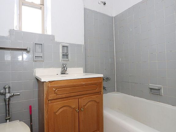 4th image of 2701 Ocean Ave APT 6B