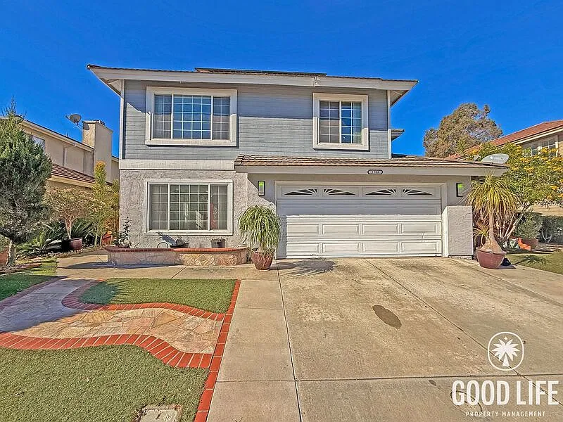 4 bed, 3.0 bath, 2095 sqft, $5,000 — Photo 1