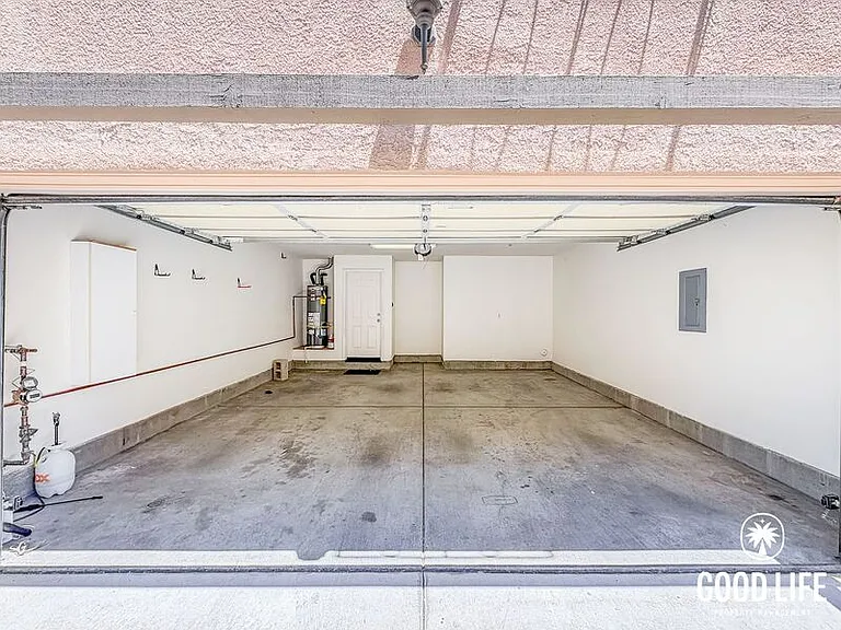 264 Marquette Ave — Photo 18