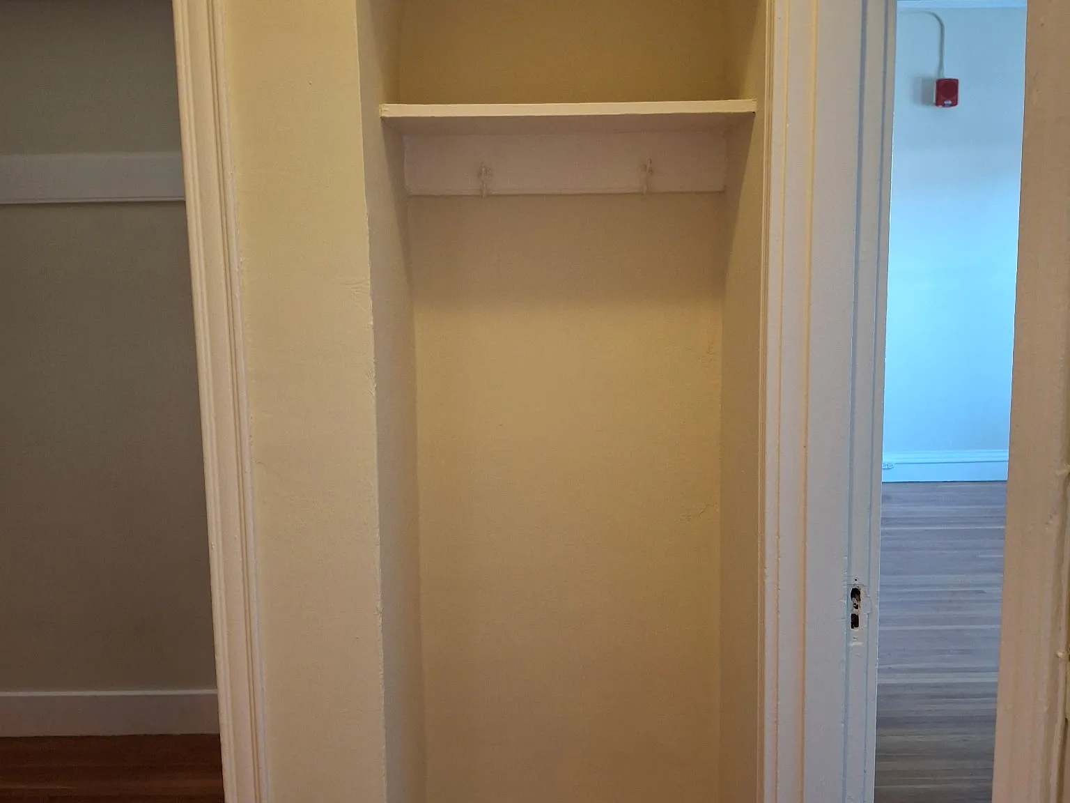 439 49th Street — Photo 3