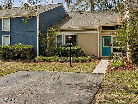 2nd image of 8702 COMO LAKE Drive