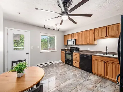 568 Wagon Wheel Ln — Photo 20