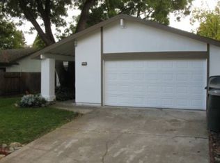 9436 Mira Del Rio Dr, Sacramento, CA 95827
