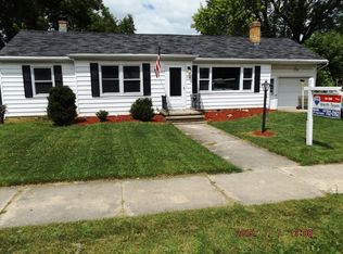 318 W 9th St, Kaukauna, WI 54130