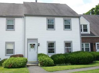 481 Dowd Ave, Canton, CT 06019