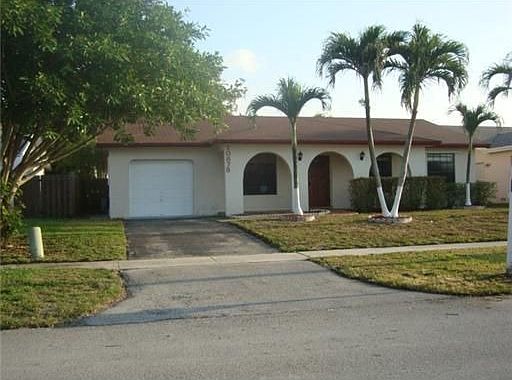 1st image of 10875 NW 26th St