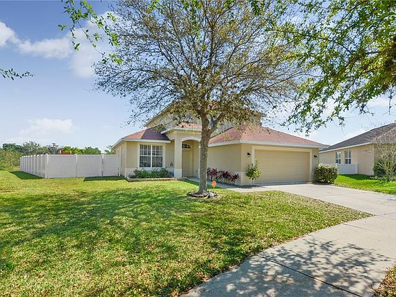 5th image of 12826 Hampton Hill Dr