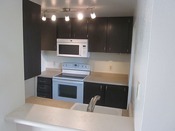 4th image of 4731 176th St SW APT K8