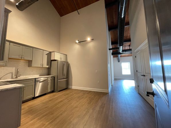 268 Washington St #302