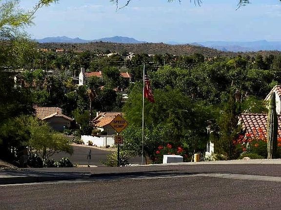 5th image of 13644 N Woodside Dr