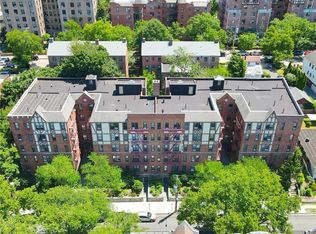 663 Locust St APT 1E, Mount Vernon, NY 10552