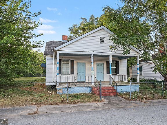 3rd image of 48 Ivy St