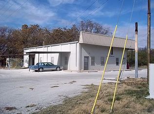 402 Stephens St APT 3, Clyde, TX 79510