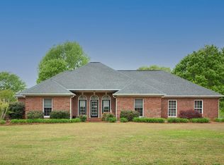 334 Indian Summer Ln, Boiling Springs, SC 29316