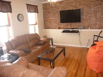 Rented by Garfield Realty 