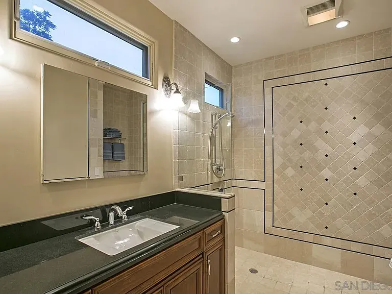 1150 Pine St — Photo 19